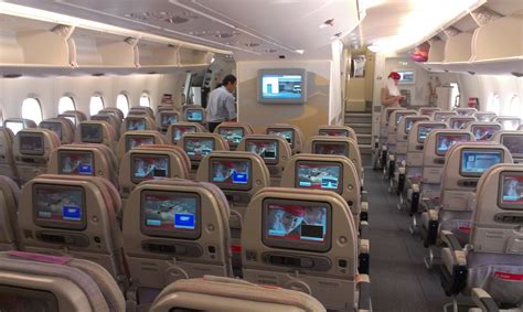 Inside Emirates Airbus A380 800 - Emirates A380 Cherag Dubash Qantas Redeem | Bodenewasurk