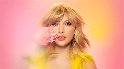 Taylor Swift Wallpaper - EnJpg