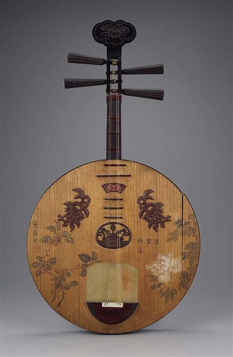 Lute (yueqin) | Old musical instruments, Instruments art, Instruments