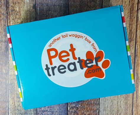 Pet Treater October 2016 Dog Subscription Box Review + Free Pet Bed ...