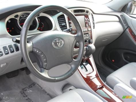 2007 Toyota Highlander Hybrid Limited interior Photo #61068307 ...