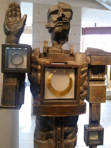 Paolozzi robot-men guarding Bronze-Age jewellery in the National Museum ...