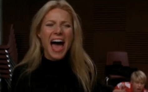 Gwyneth Paltrow performs Cee Lo’s Hit Song On “Glee” – IFC