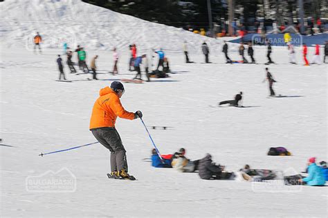 Ski, Snowboard packages, lift pass, equipment hire - online bookings. Borovets ski resort, Bulgaria.