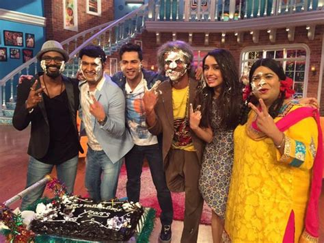 Comedy Nights With Kapil Complete 2 Years | Kapil Sharma Celebrates ...