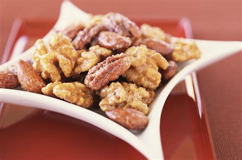 Sugar-Glazed Walnuts Recipe