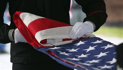 Folding Flag, Military Funeral - National Guard Association of Mississippi