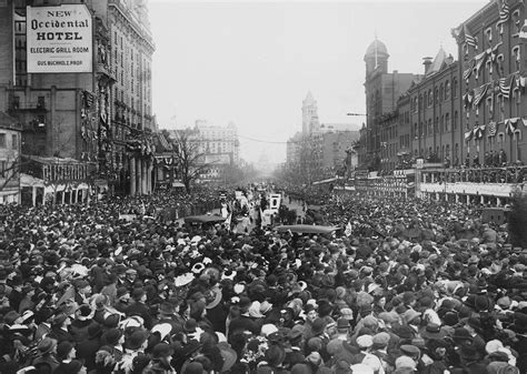 Woman Suffrage Parade of 1913 | MONOVISIONS - Black & White Photography ...