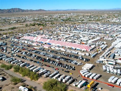 Update on Quartzsite, Part 2 - 'The Big Tent' RV Show, runs through Jan. 24, 2016 - RV Wheel Life