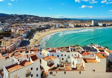 Best Beaches Near Madrid (And How to Get There)