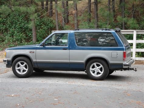 1990 Chevrolet S-10 Blazer - Information and photos - MOMENTcar