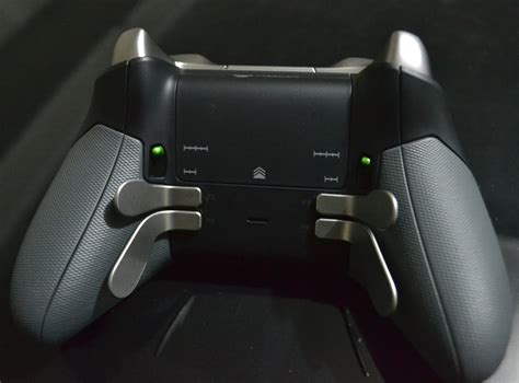 Playing Around With The Xbox Elite Wireless Controller | Tom's Hardware