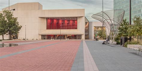 Des Moines Civic Center - Des Moines Performing Arts