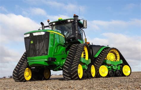 John Deere 9R tractors to see updates for 2019 - AGCanada - AGCanada