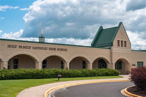 Holy Family Catholic High School | Schools | MSHSL