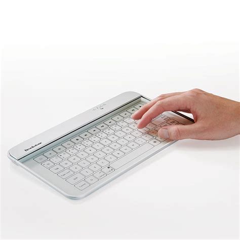 Wireless Touch-Sensitive Glass Keyboard - The Green Head