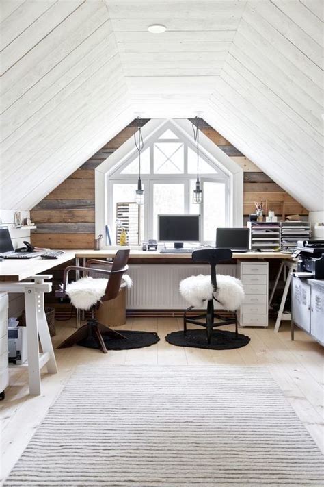 10 Ways to Create a Modern Workspace in Your Attic