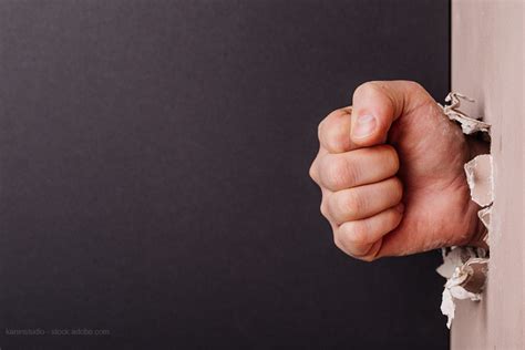 48+ How To Tell If Your Hand Is Broken From Punching Pics