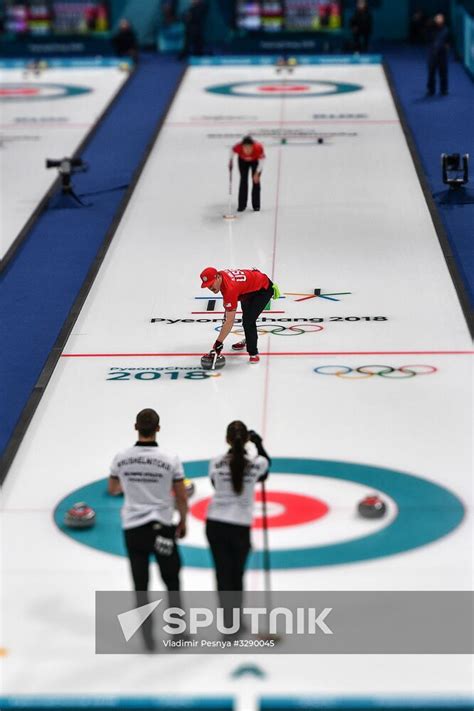 2018 Winter Olympics. Curling. Mixed doubles. US vs. Russia | Sputnik Mediabank