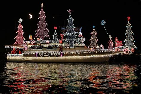 Annual Christmas Lighted Boat Parade in Gulf Shores Goes Virtual