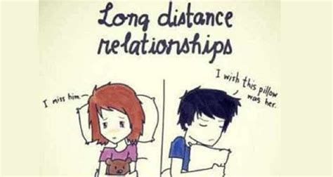 10 Relatable Long-Distance Relationship Memes to Help Feel Connected