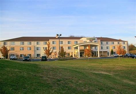 COURTYARD DANVILLE - UPDATED 2018 Prices & Hotel Reviews (VA) - TripAdvisor