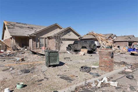 Tornadoes touch down in Oklahoma as massive winter storm heads to Northeast - Good Morning America