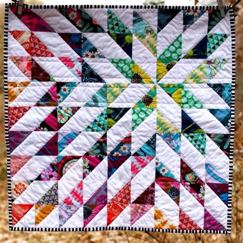 Charm Quilts Luxury Best 25 Charm Pack Quilts Ideas On Pinterest ...