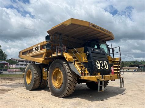 2010 Caterpillar 777F Dump Truck (DT930) Auction (0005-9014386) | Grays ...