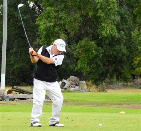 Springwood golfers struggle in the elements at inter-club event | Blue Mountains Gazette ...