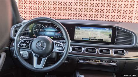 2020 Mercedes-Benz GLE 450 4MATIC (Color: Designo Diamond White Bright ...