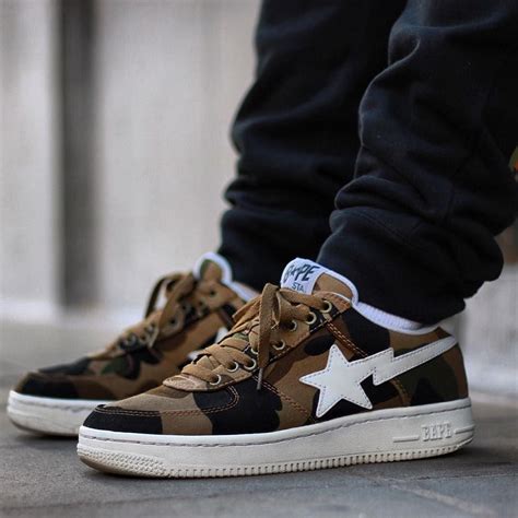 A Bathing Ape Bapesta "ABC Camo" | Bape shoes, Sneakers men fashion ...