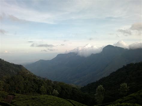 Munnar Top Station - TravelersOutlook: Travelers Photo Gallery