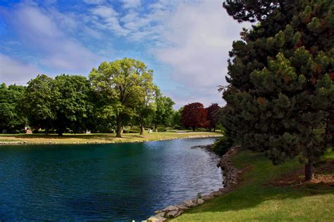 Acacia Park Cemetery | Beverly Hills MI funeral home and cremation