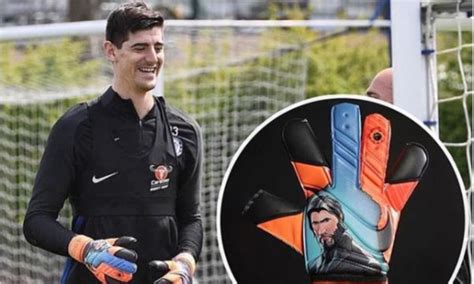 Thibaut Courtois Gloves