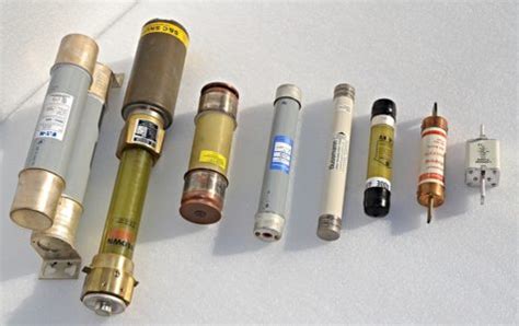 What is Fuse? | Types of Fuses and their Applications | Electrical Academia