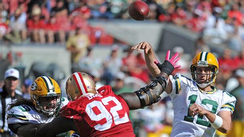 Aaron Rodgers foils 49ers' excellent plan