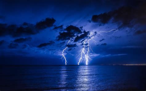 Blue Lightning Wallpaper (53+ images)