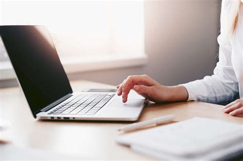 Business Woman Working on Laptop in Her Office Free Stock Photo | picjumbo