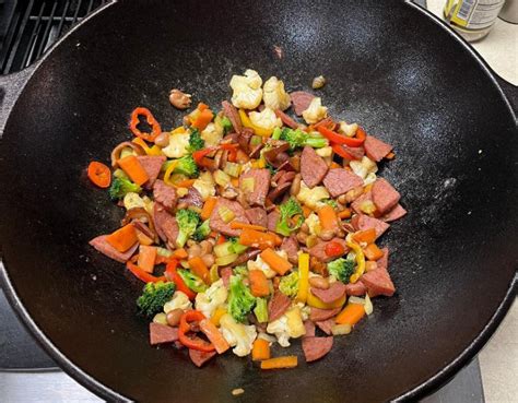 What’s Cooking in My Cast Iron Wok? – Vegetable Stir Fry