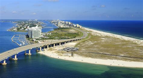 Gulf Shores and Orange Beach, Alabama: Nature, Beaches and Seafood