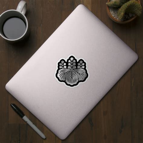 Toyotomi Clan Kamon Silver Chrome - Toyotomi - Sticker | TeePublic