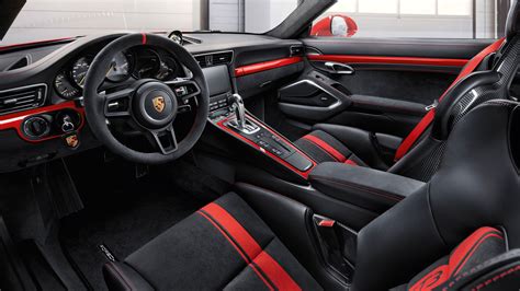 Interior Design of the 2018 Porsche 911 GT3 – BuyMyLuxuryCar.com