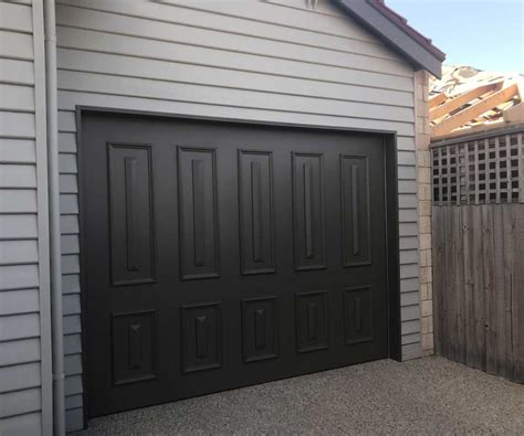 Tilt Garage Doors SE Melbourne - Garage Door Solutions