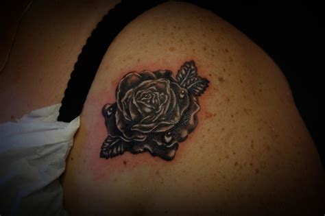 Tattoo black rose by LilithHate on DeviantArt
