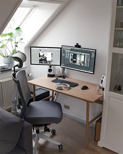 Incredible modern desk setups that took over reddit - Minimal Desk Setups