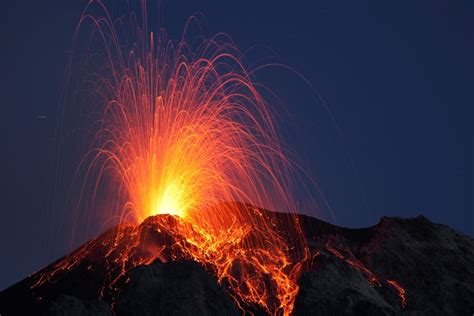 Powerful Examples of Volcano Photography - Stockvault.net Blog