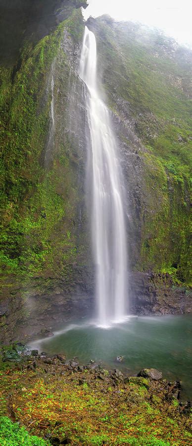 Hanakapi ai Falls in Haena State Park Kauai Hawaii Photograph by Scott ...