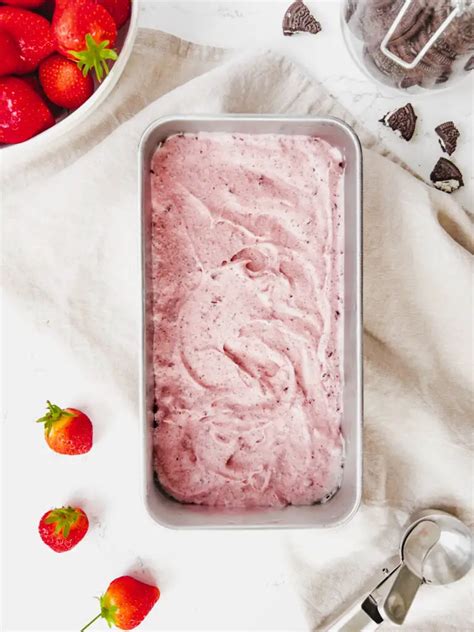 Strawberry Oreo Ice Cream - Together to Eat - Family Meals