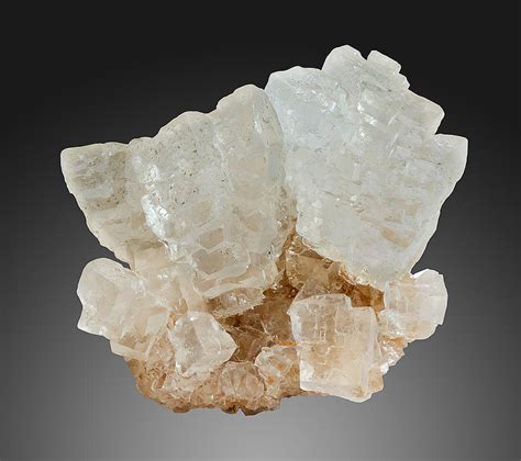 Halite (Rock Salt) - Mineral Properties, Photos and Occurence